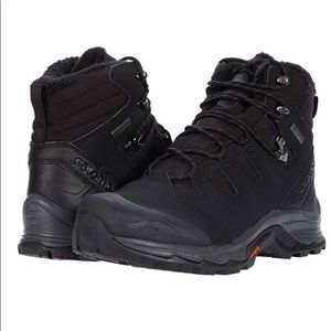 Brand new Salomon boots. NWOT only tried on once